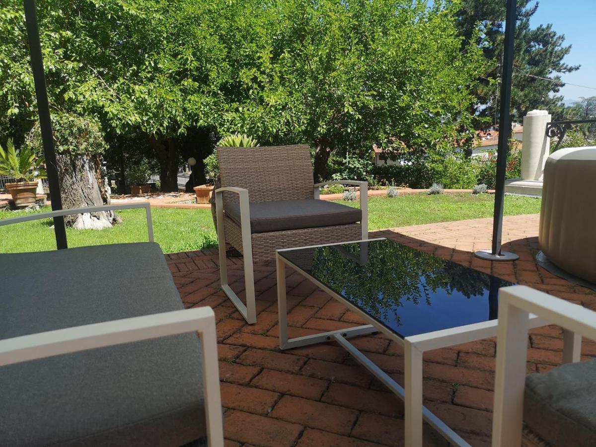سينالونغا Maison Tuscany Bed&Breakfast المظهر الخارجي الصورة